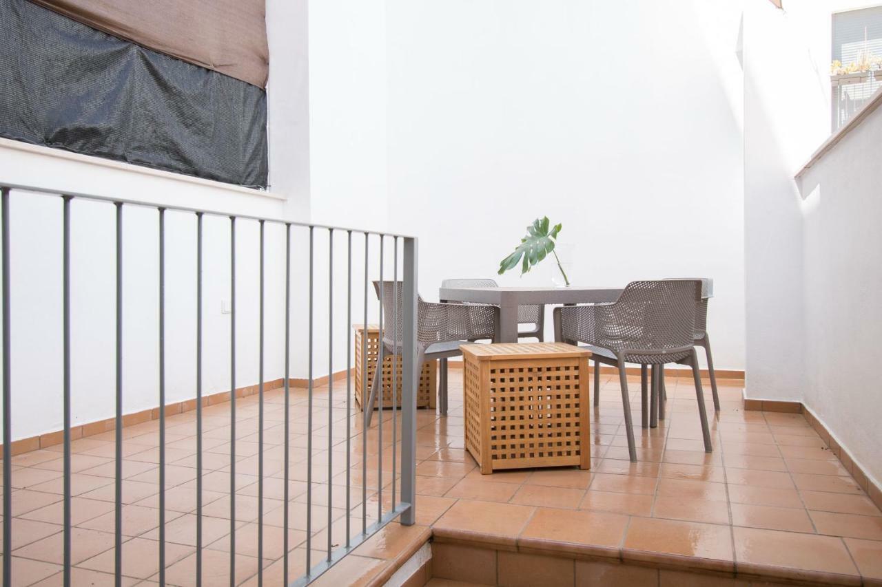 Murallas De Sevilla Apartamento Con Garaje 4 Pax Экстерьер фото